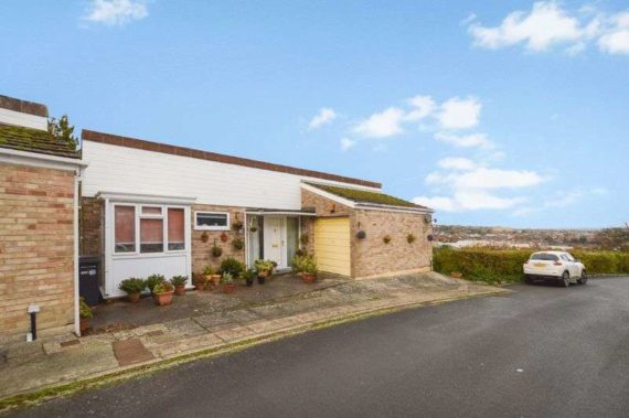 3 bedroom Detached f...